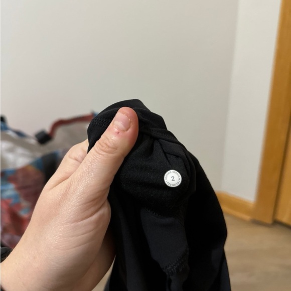 Lululemon Align Short *8" Black size 2 - Picture 9 of 10